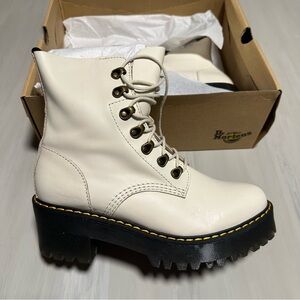Dr Martens Leona Boot (Bone)